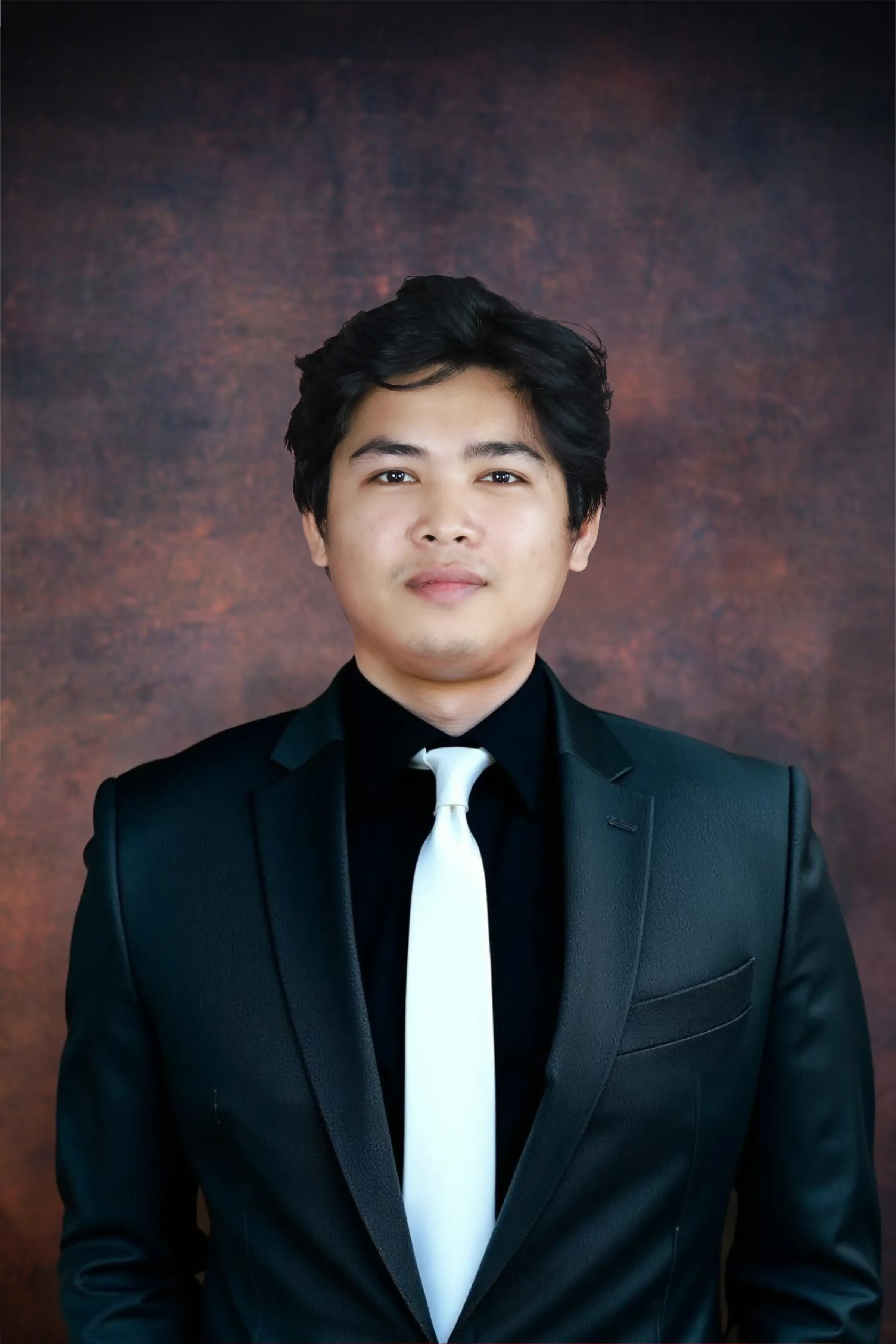Devaughn Galapin, Marketing Head at Jewelry Photo Magic